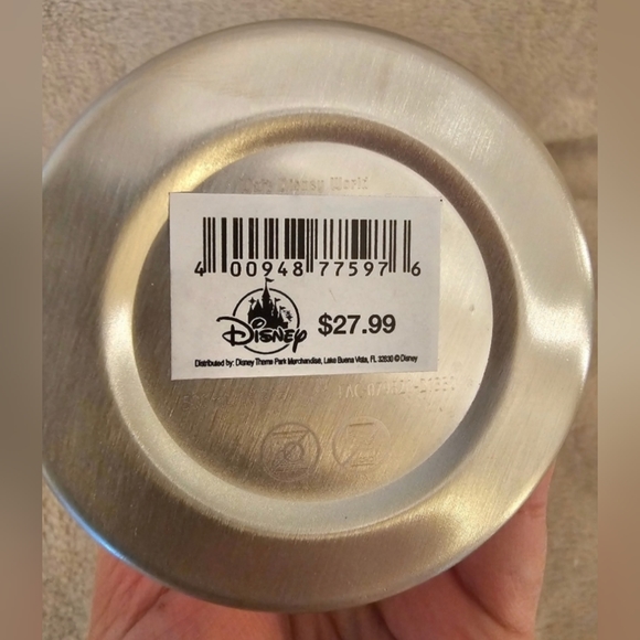 Disney World Castle Tumbler 16.9 oz Stainless Steel Tumbler NWT - Picture 4 of 4